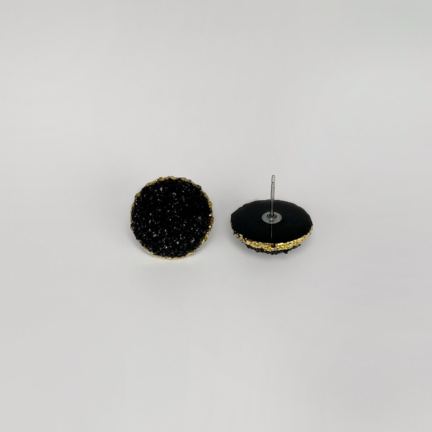 Diana earrings, round stud earrings, epoxy resin earrings, epoxy resin stud earrings, black stud earrings, stud earrings, stainless steel earrings, hypoallergenic earrings, crystal earrings, druse earrings, druzy studs, druzy earrings, round earrings, earring gift for her, circle stud earrings