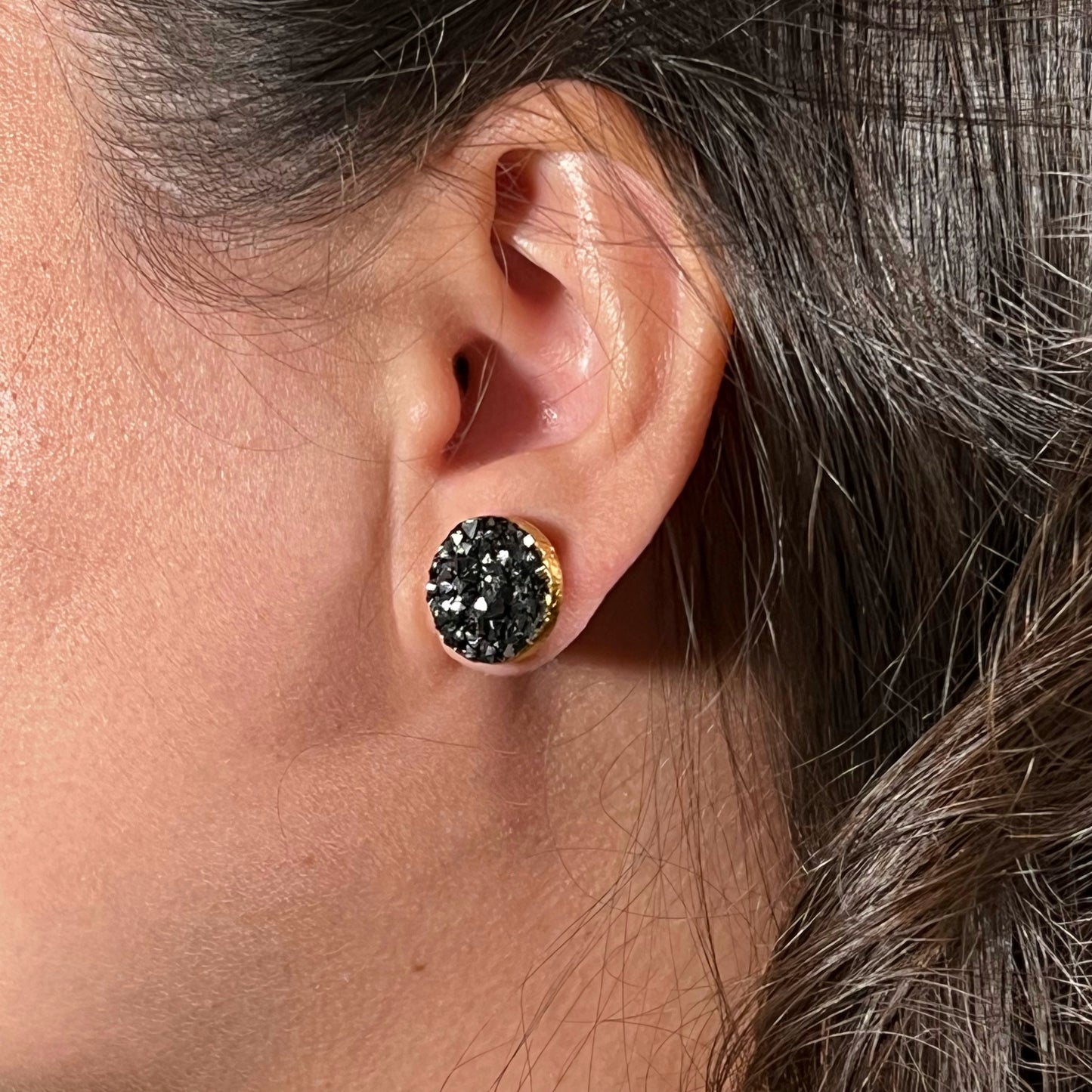 round stud earrings, epoxy resin earrings, epoxy resin stud earrings, black stud earrings, stud earrings, stainless steel earrings, hypoallergenic earrings, crystal earrings, druse earrings, druzy studs, druzy earrings, round earrings, earring gift for her, circle stud earring