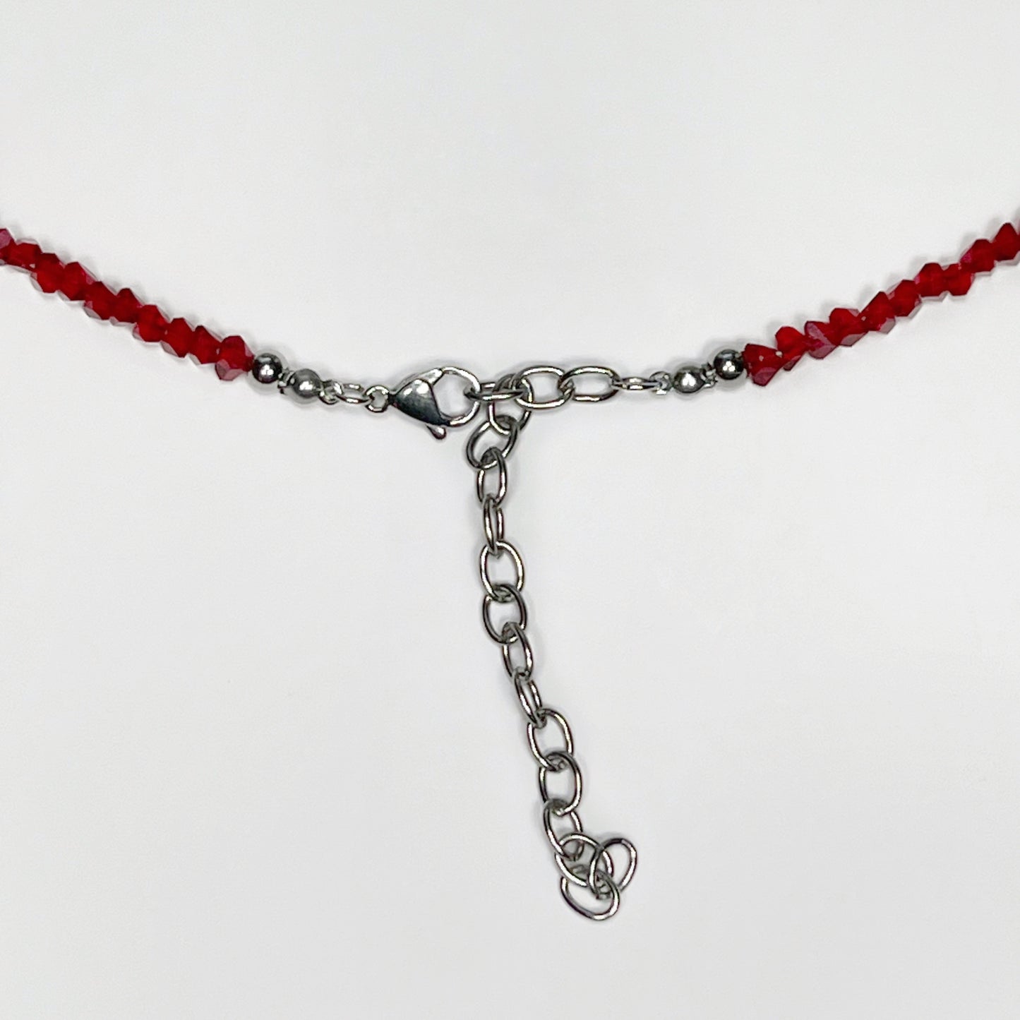 necklace, beaded necklace, stainless steel necklace, hypoallergenic jewelry,
gift for her, beaded chocker, choker dainty, red choker